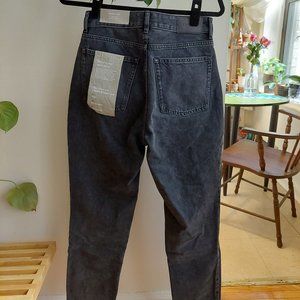 Everlane Curvy 90s Cheeky Straight Jean